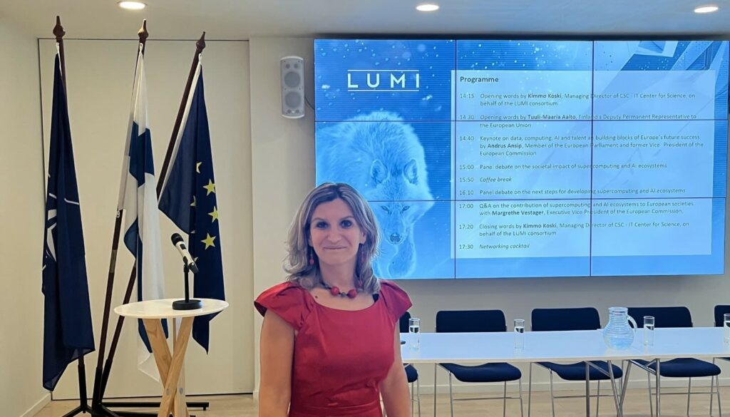 Irina Sandu, Director of Destination Earth participated in one of the panels to highlight the importance of LUMI and supercomputing in general for Destination Earth.